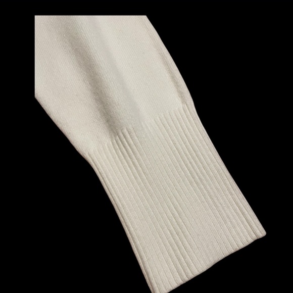 French Connection White Women's Sweater Rolled Finishes ~Worn Twice   size XS-SM - Picture 7 of 16